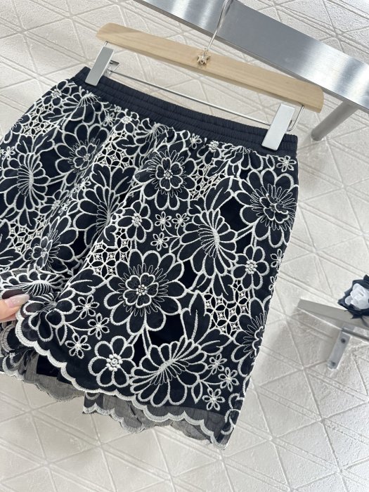 Шорти жіночі фото 8