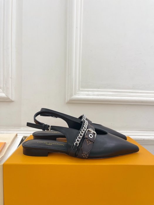 Босоножки фото 2