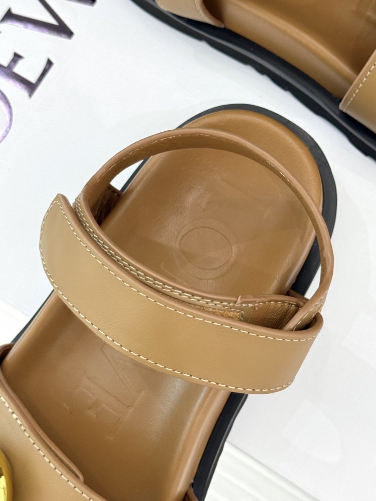 Сандалии женские фото 8