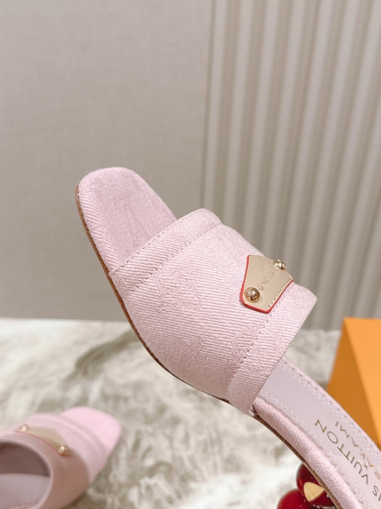 Босоніжки фото 6