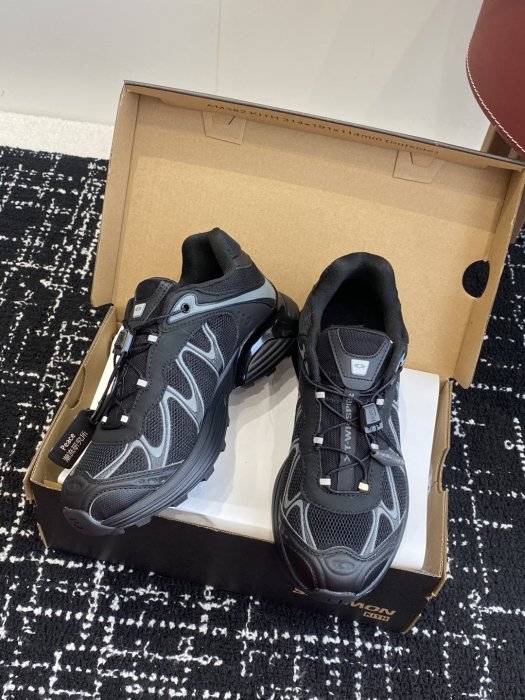 Sneakers women's SALOMON XT WHISPER фото 5