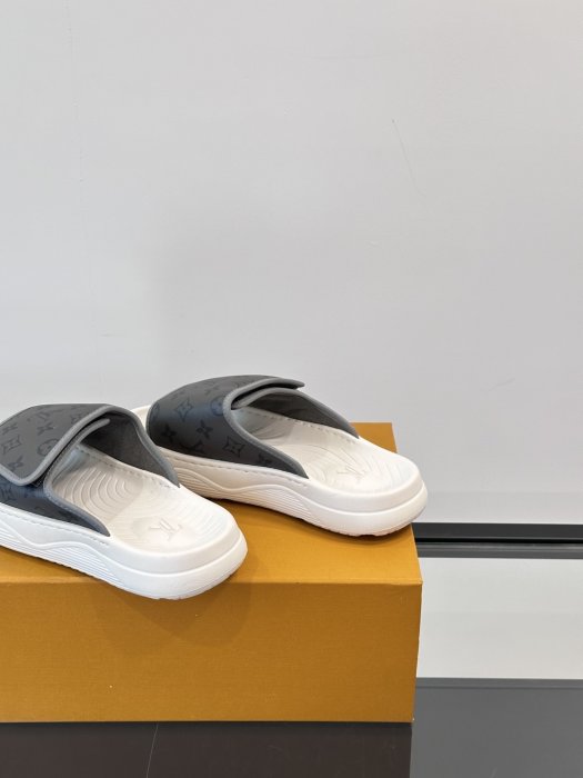 Шлепанцы мужские фото 7