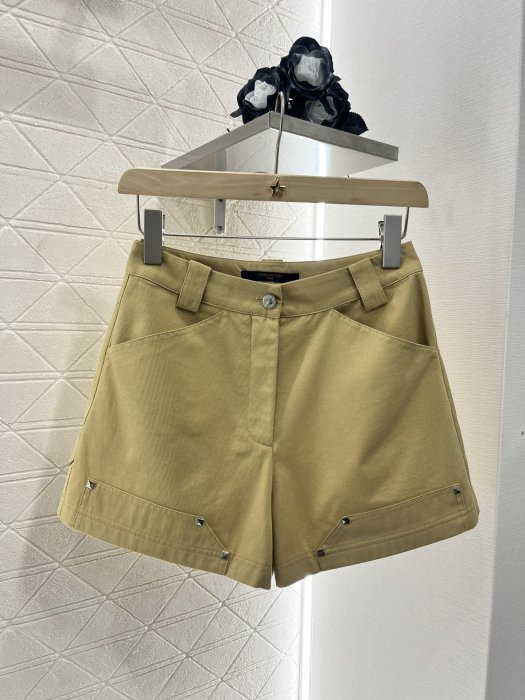 Шорты женские