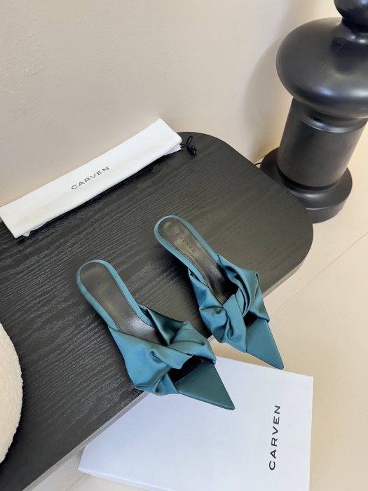 Взуття фото 2