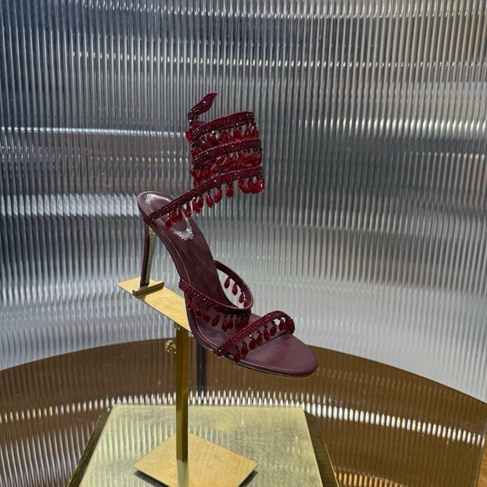 Босоніжки фото 9