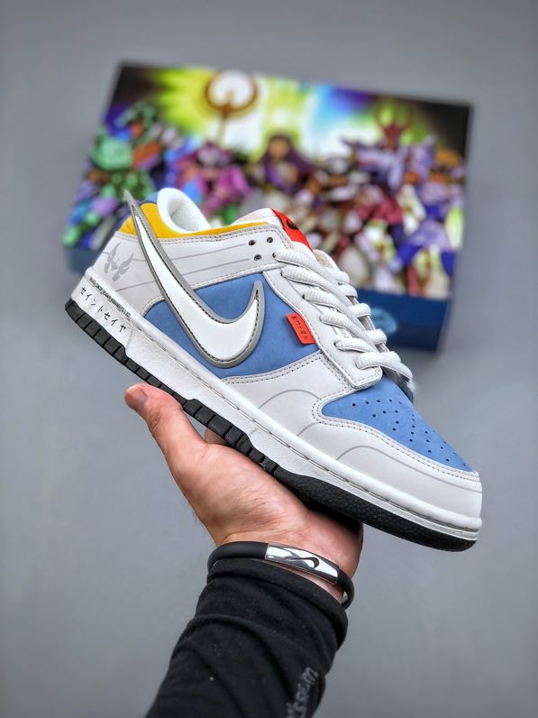 Кроссовки SB Dunk Low Flying Wing