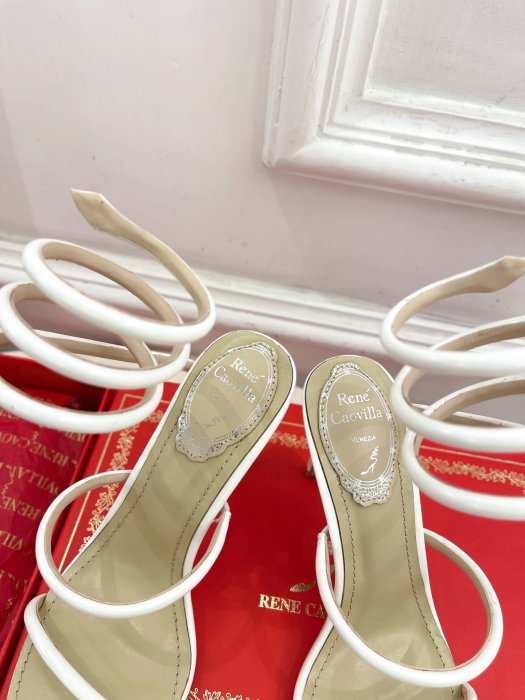 Босоніжки фото 7