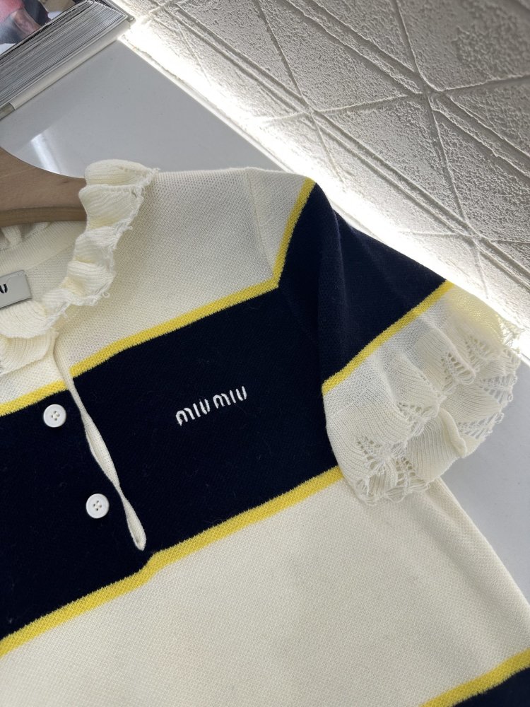 Футболка жіноча фото 8