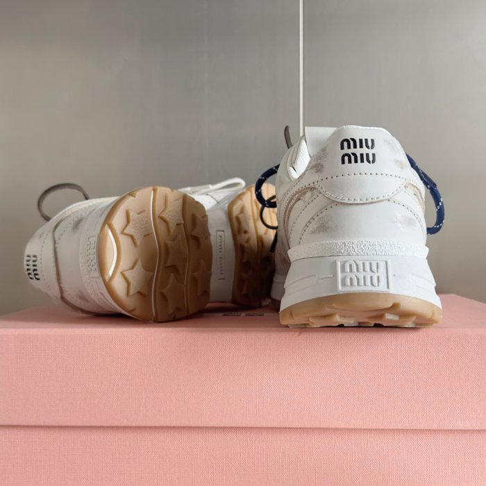 Кроссовки фото 9