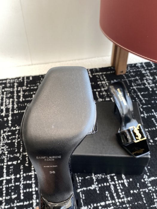 Босоножки фото 9