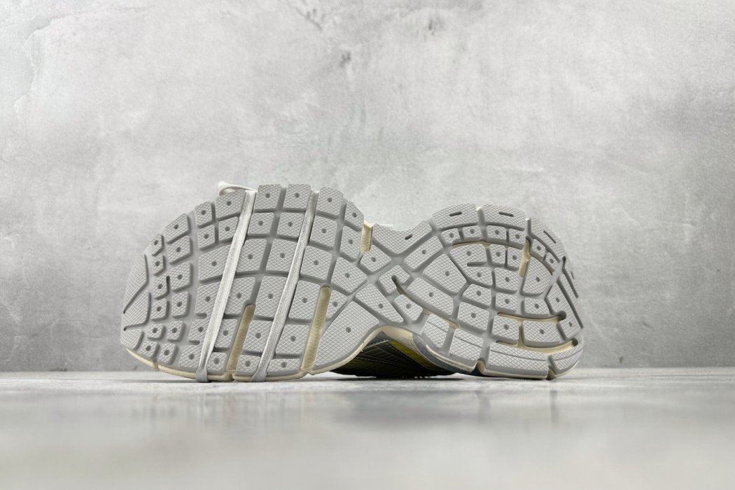 Кроссовки Balenciaga 3XL фото 4