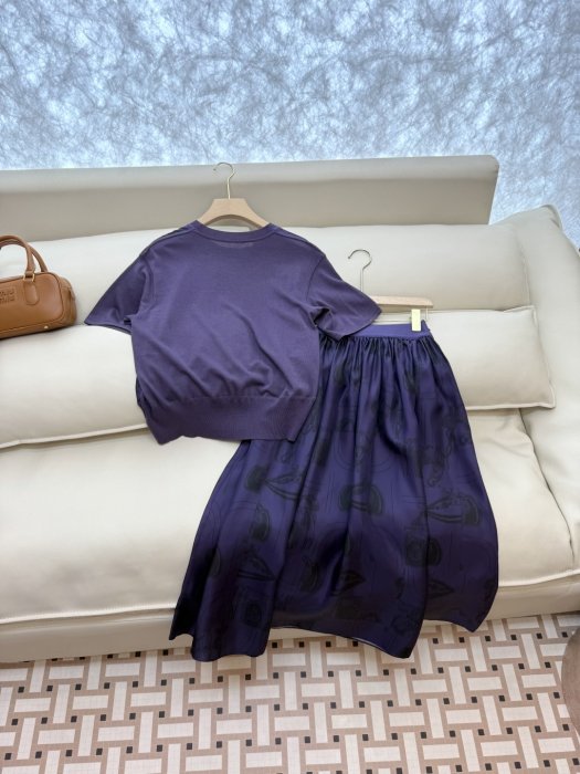 Costume female фото 4