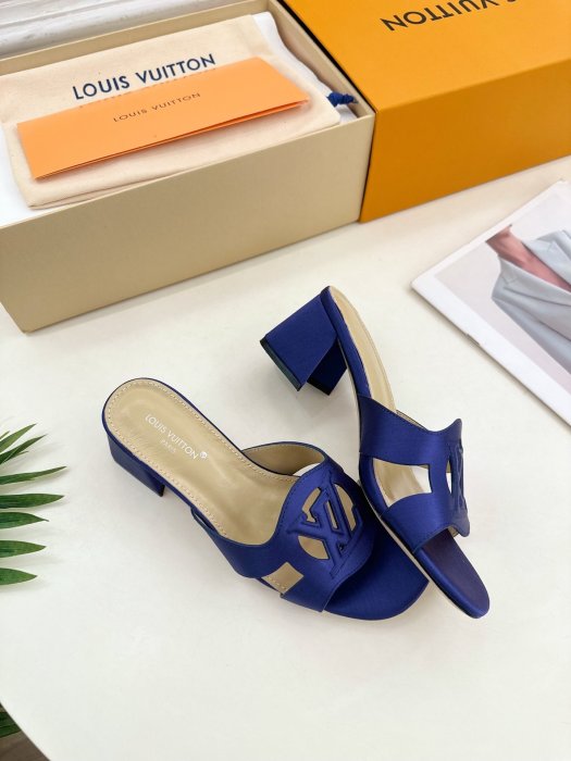 Босоножки фото 4