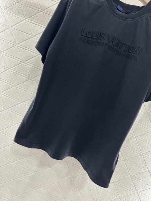 T-shirt women's фото 5