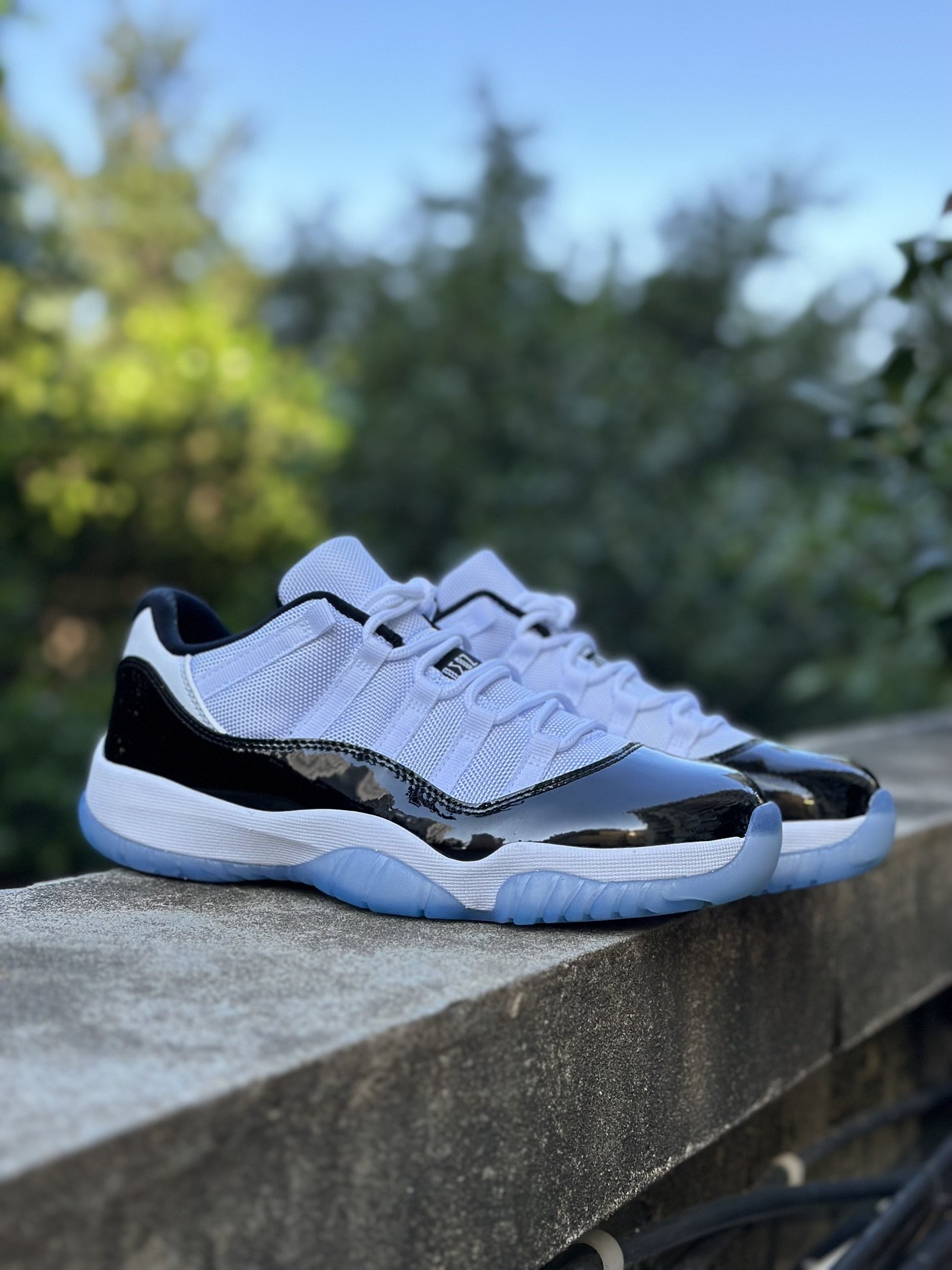 Sneakers Air Jordan 11 Retro Low 528895-153