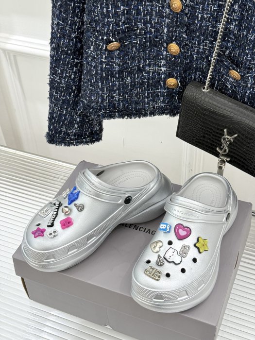 Кроксы Balenciaga X Crocs фото 2