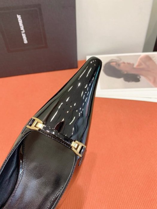 Босоножки фото 4