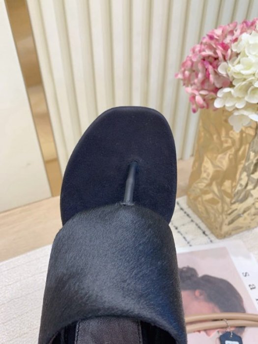 Босоножки фото 5