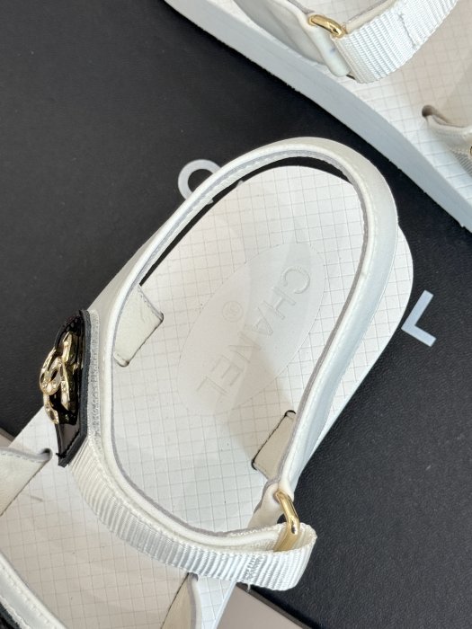 Sandals women's фото 8