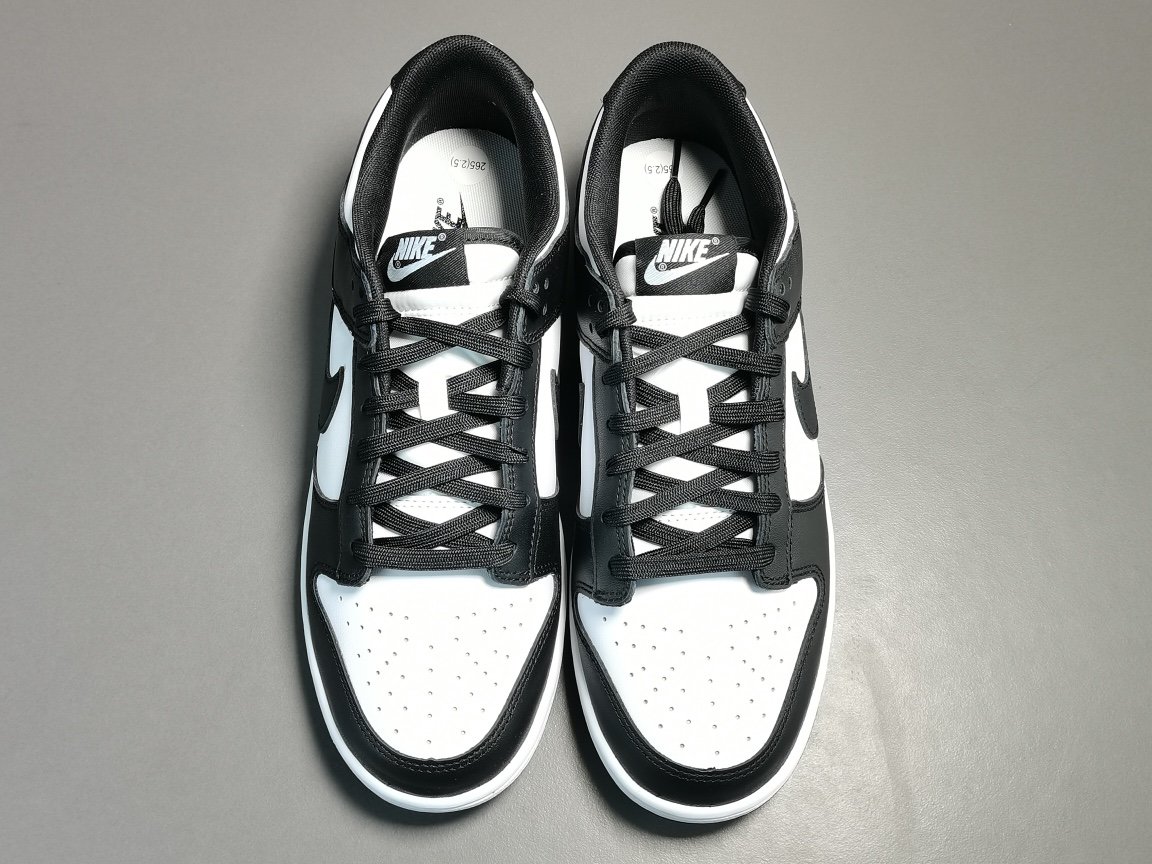 Кросівки Nike Dunk Low Retro White Black Panda фото 4