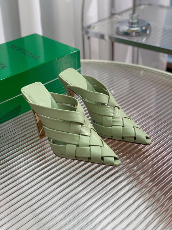 Босоножки на высоком каблуке (10 см) зеленые фото 5