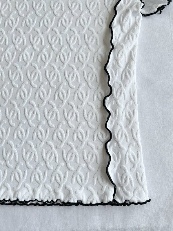 Футболка жіноча фото 5