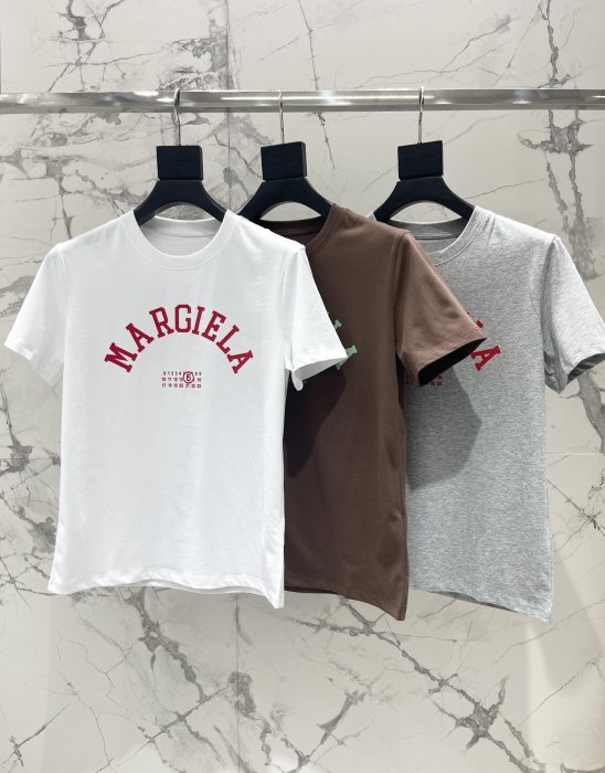 Футболка жіноча фото 2