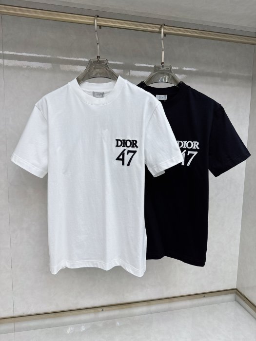 T-shirt men's