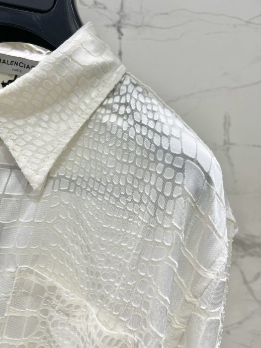 Shirt women's фото 3