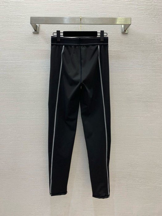 Costume female фото 3