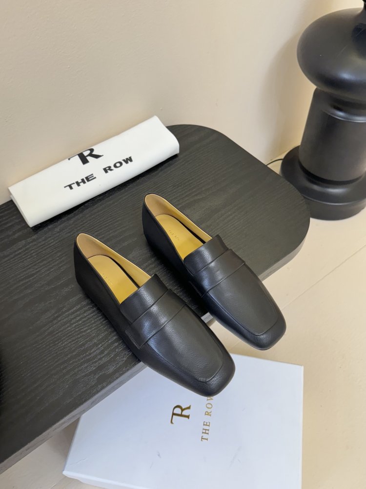 Туфли женские фото 2