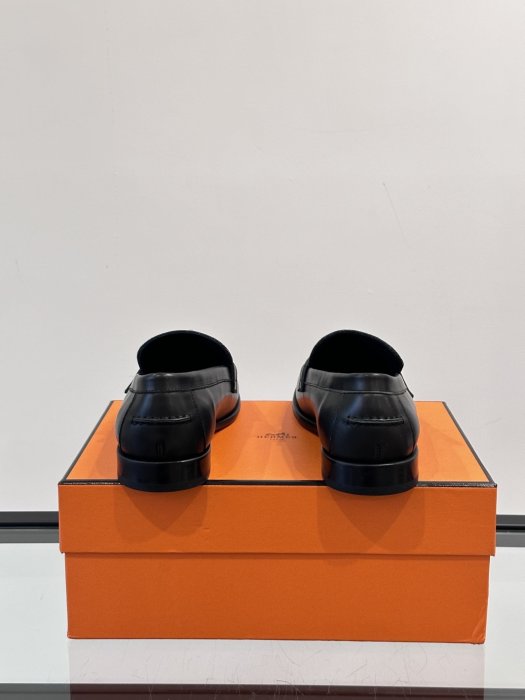 Туфлі чоловічі фото 8