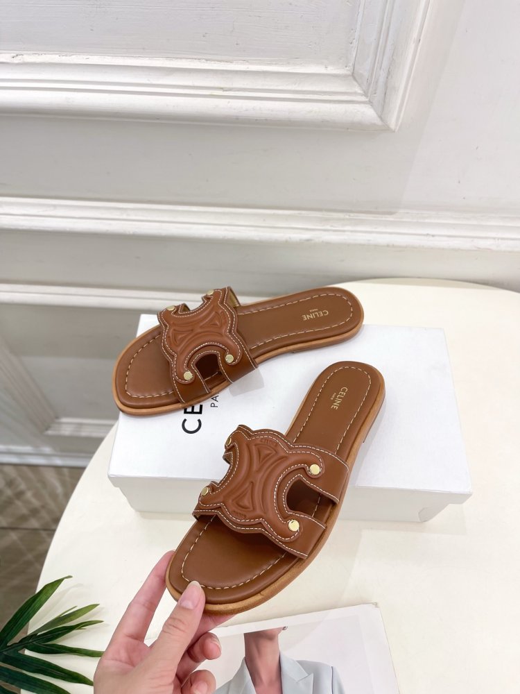 Шльопанці жіночі фото 5