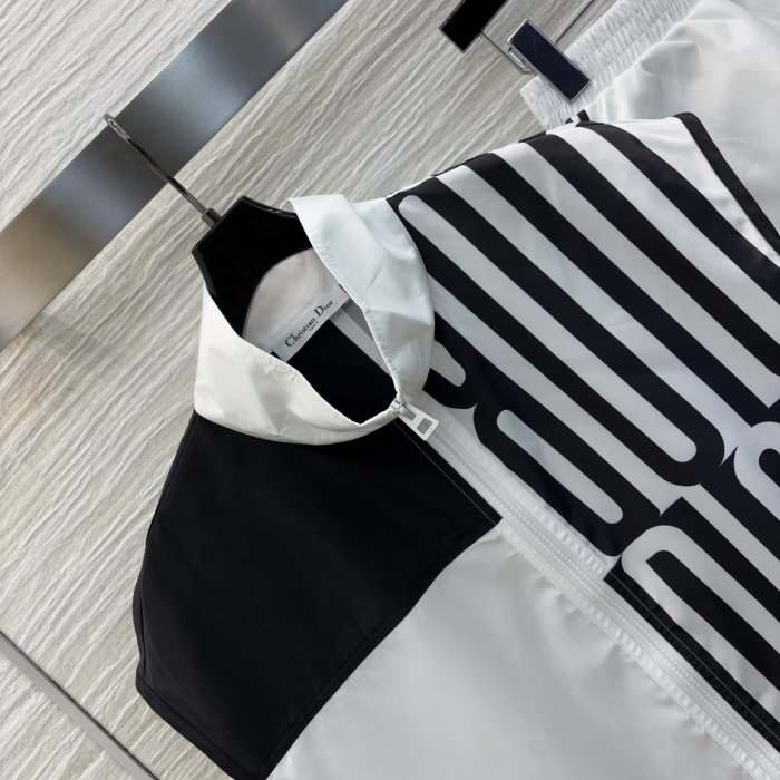 Костюм жіночий фото 2