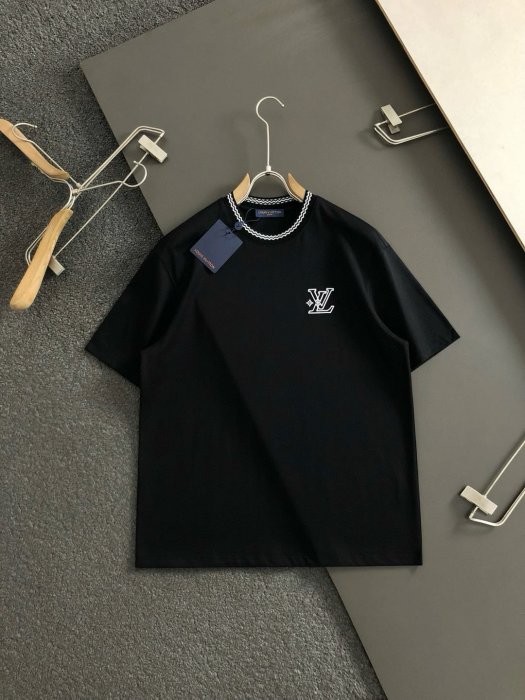 T-shirt men's
