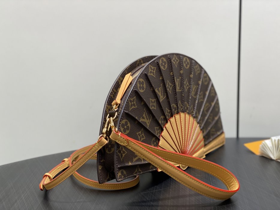 Сумка женская LV Fan M14804 37 см фото 2