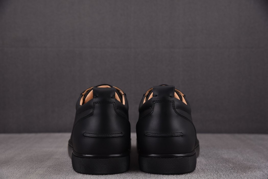 Sneakers Christian Louboutin Louis Junior Spikes CL фото 5