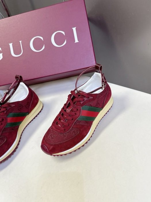 Кроссовки фото 3