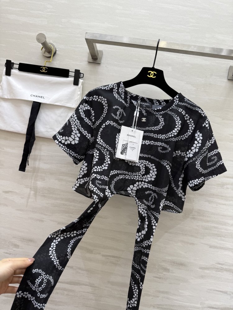 Футболка жіноча фото 6