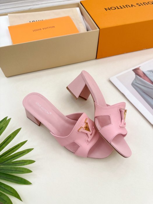 Босоножки фото 2