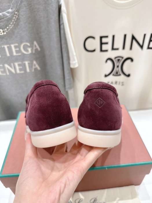 Лоферы женские фото 8