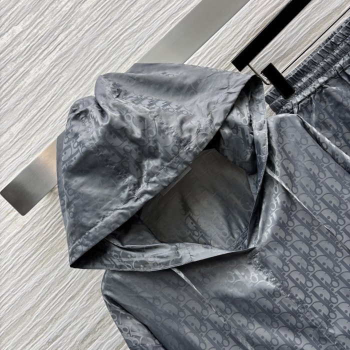 Костюм жіночий фото 3