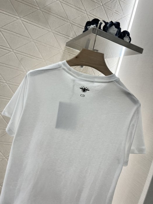 Футболка женская фото 5