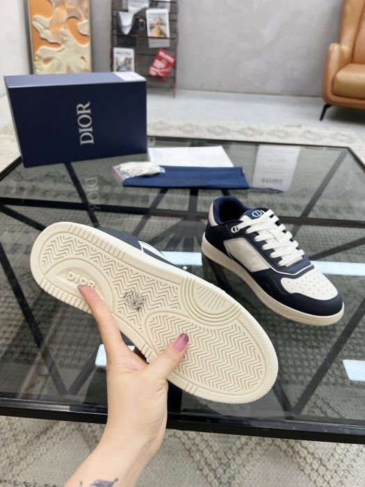 Кросівки чоловічі фото 9