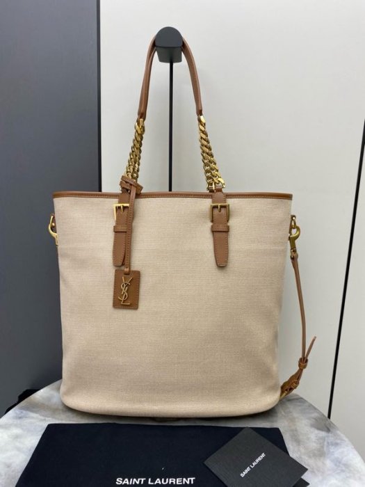 A bag тоут 36 cm