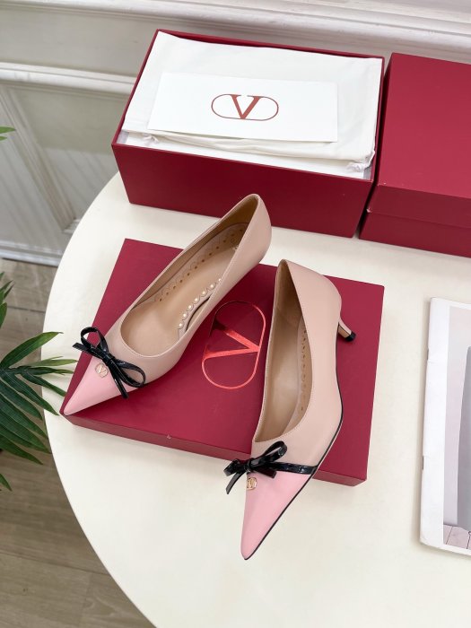 Туфлі жіночі Valentino Garavani фото 3