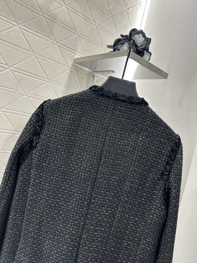 A jacket women's фото 4