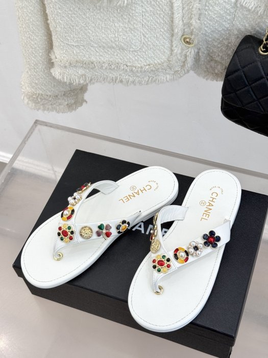 Шлепанцы фото 2