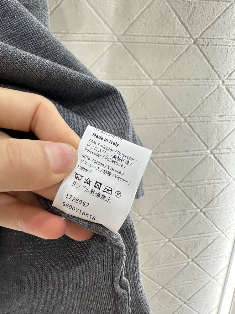 Футболка жіноча фото 6