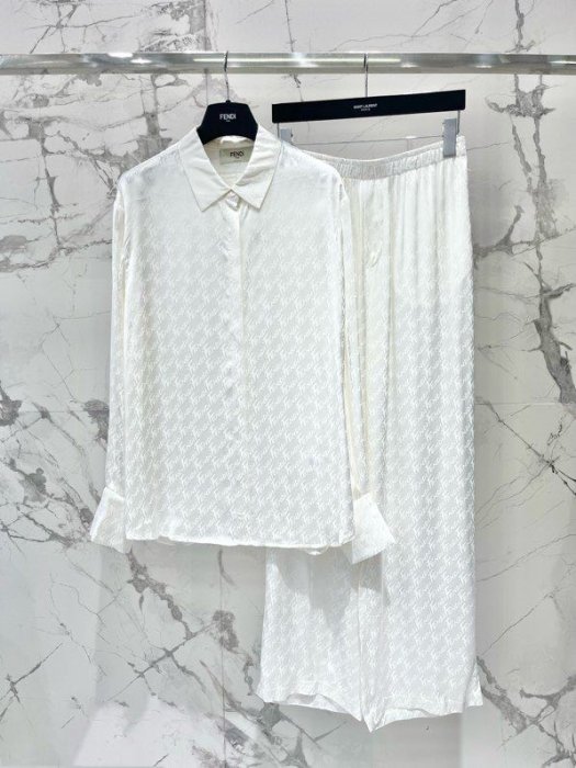 Штаны женские фото 8